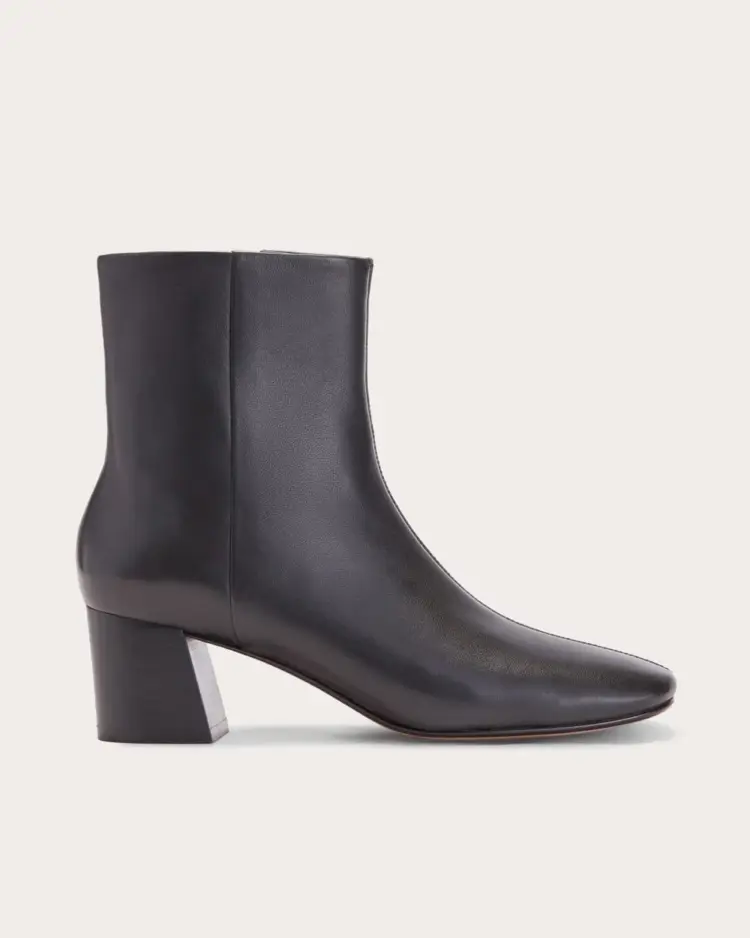 the everlane day boot leather great black ankle boot